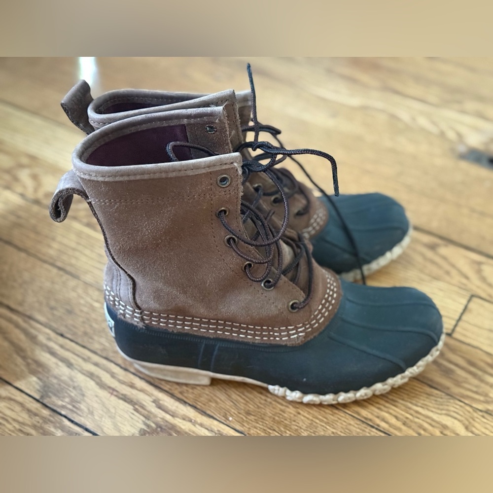 LL Bean “Bean Boots” - Size 7
